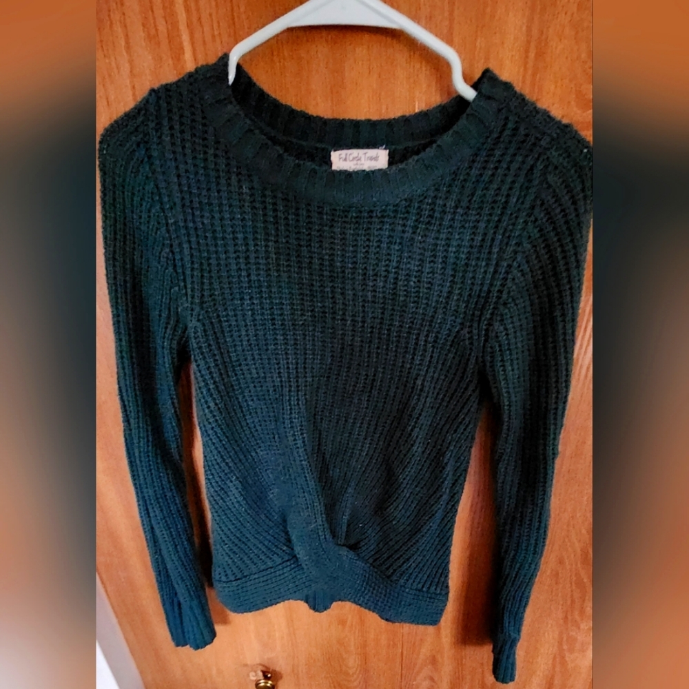 Full Circle Trends Sweater